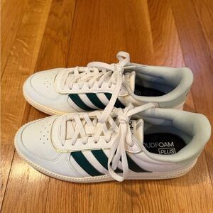 Adidas Cloudfoam White and Dark Green Shoes with a gold trim